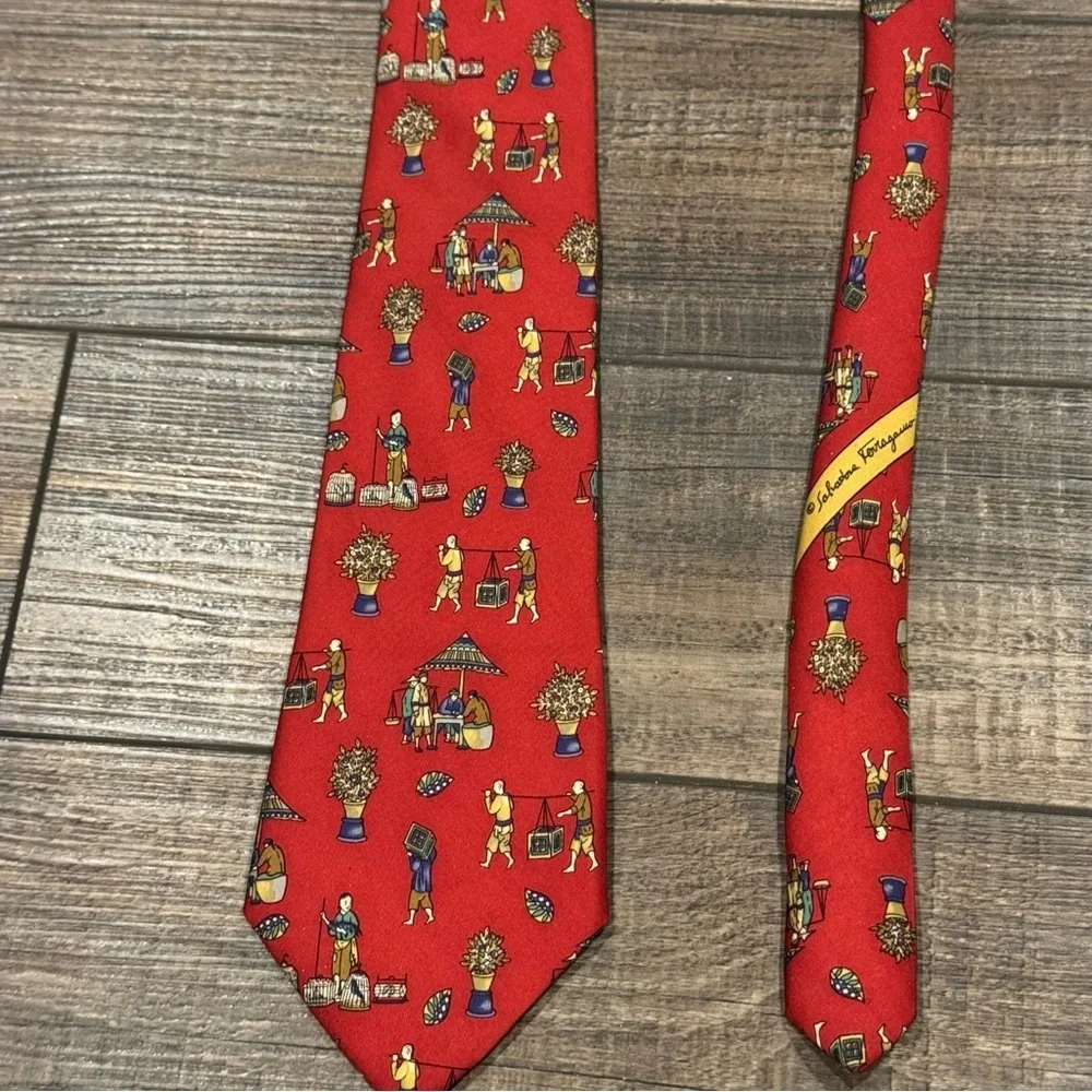 Salvatore Ferragamo Silk Tie Red Asian Scene Novelty Print Made in Italy